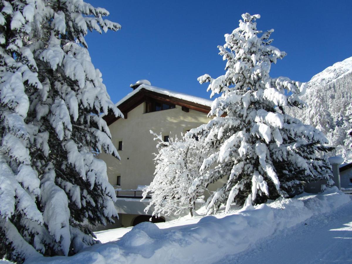 Residenz La Mora Apartment La Punt-Chamues-ch Exterior photo